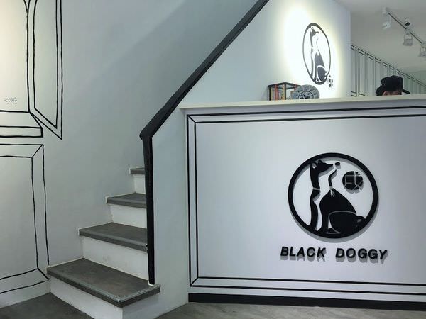 BlackDoggy黑犬咖啡廳